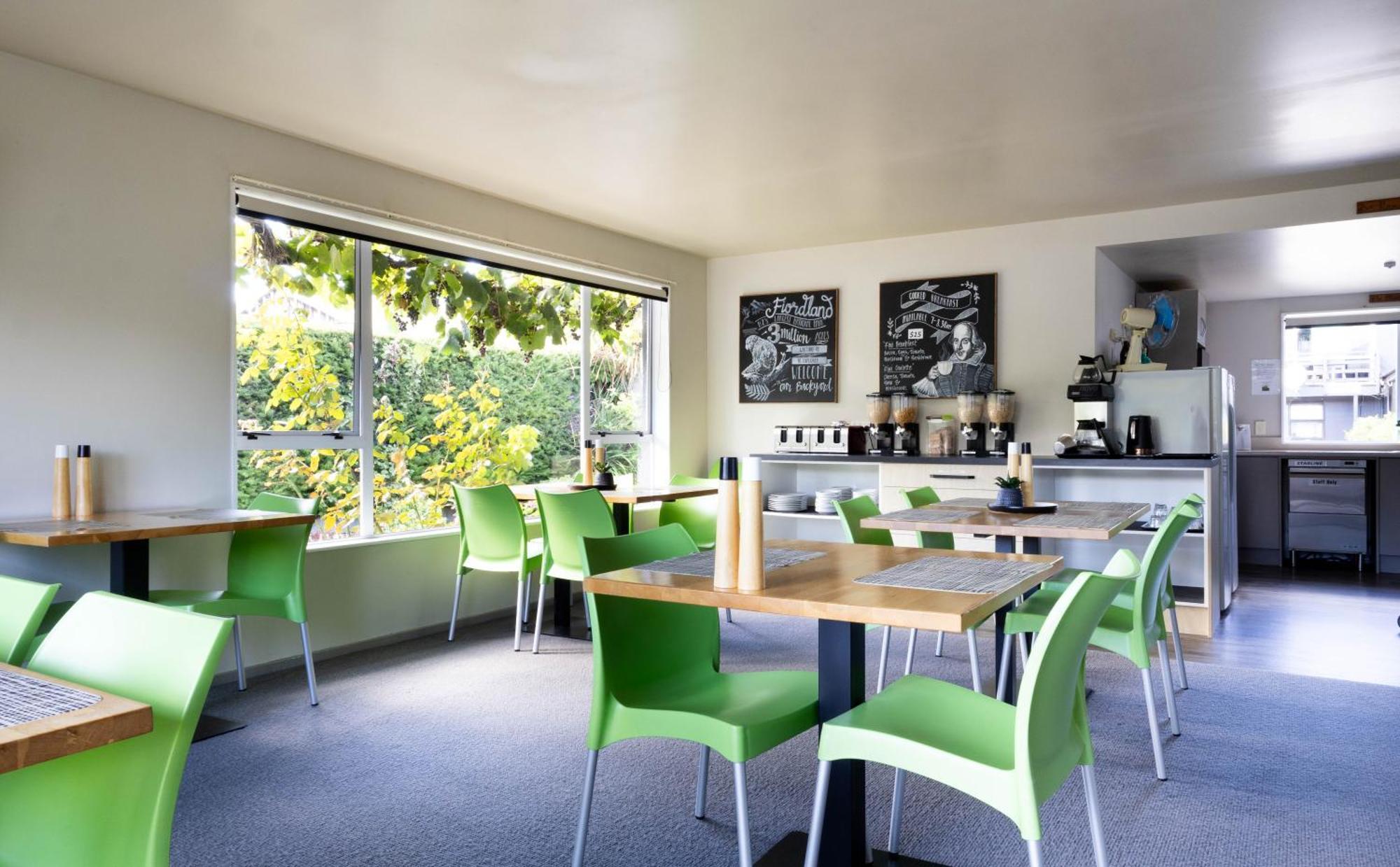 Shakespeare House Bed and Breakfast Te Anau Εξωτερικό φωτογραφία